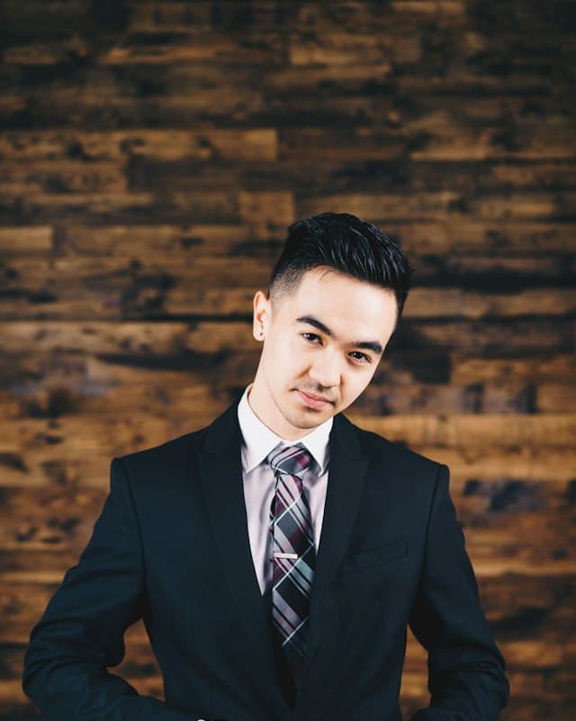 Minh, chuyên viên kinh doanh AI