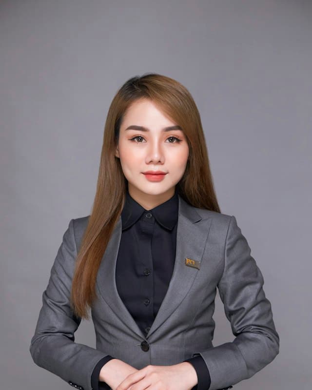 Vy, quản lý marketing AI